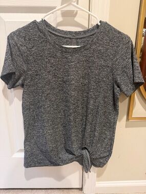 Beyond Yoga Heathered Dark Gray Tie-Front Short Sleeve Tee